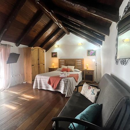 Stunning Rustic House El Pinar & Wifi Pension Buitenkant foto