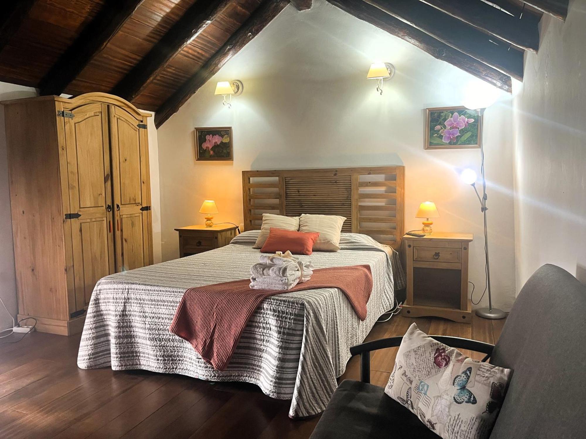 Stunning Rustic House El Pinar & Wifi Pension Buitenkant foto